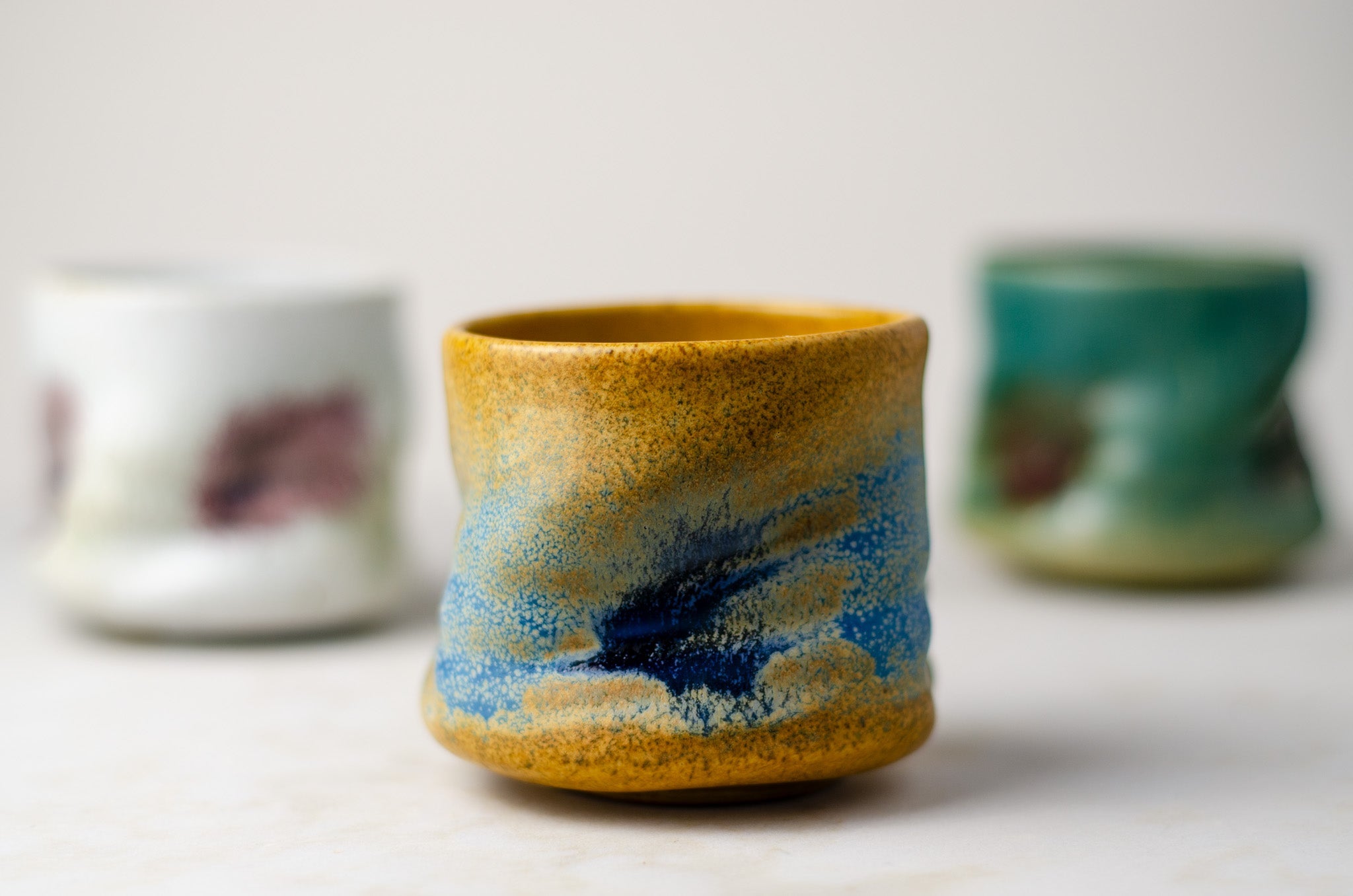 Keraminiai puodeliai INTRA 230 ml – skirtingų spalvų variantai