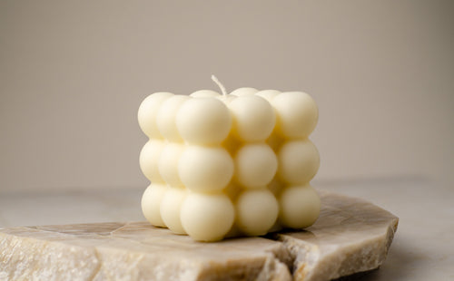 Flammér BUBBLE skulptūrinė sojų vaško žvakė natūralios spalvos